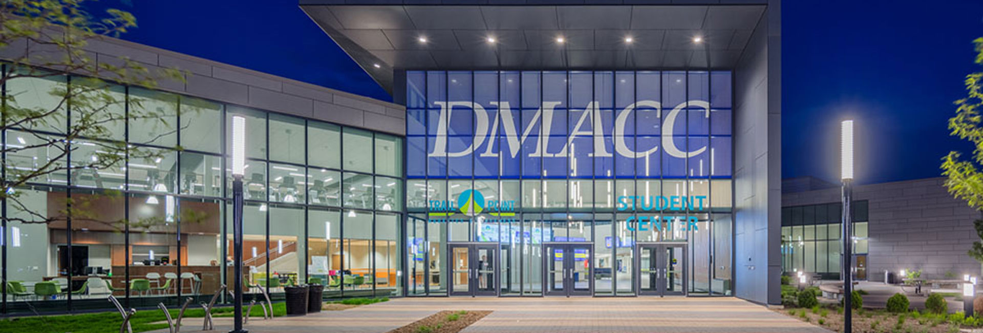 Expert Laundry Services in DMACC, Iowa Convenient Pickup & Delivery